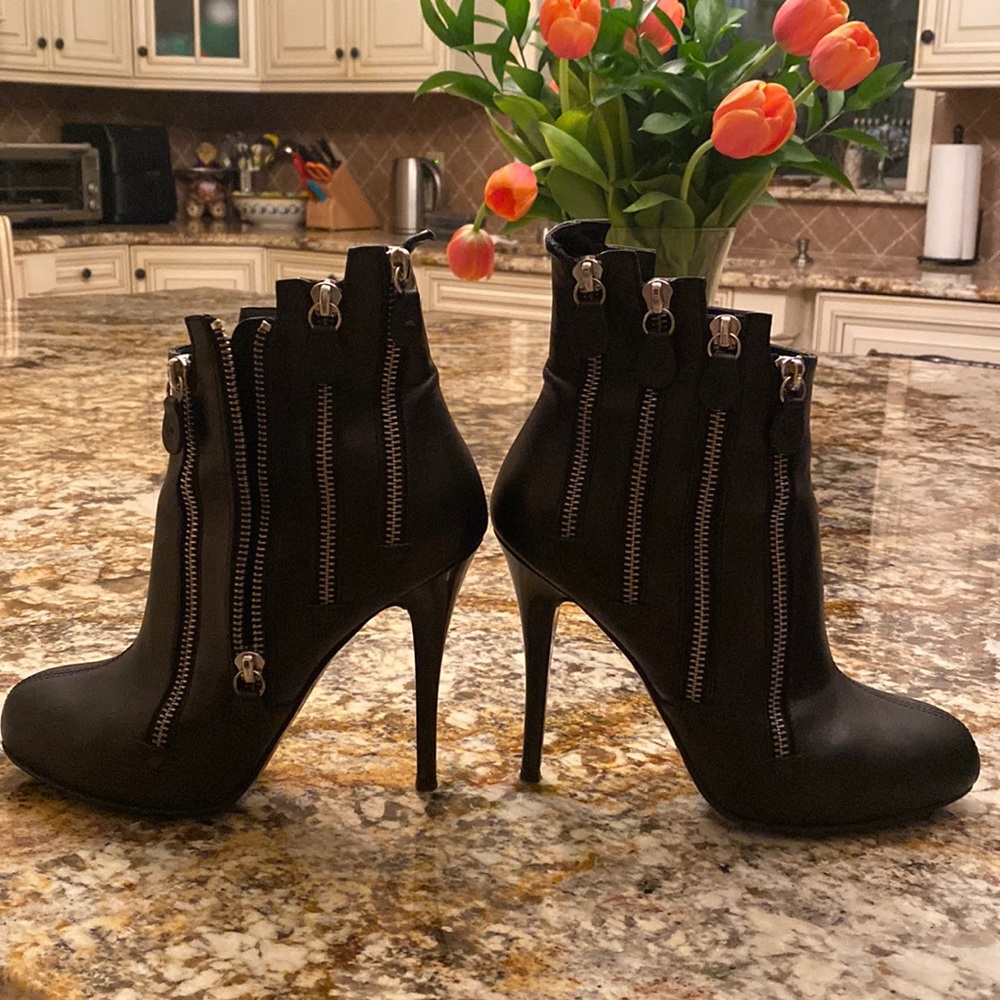 Guiseppe Zanotti leather booties